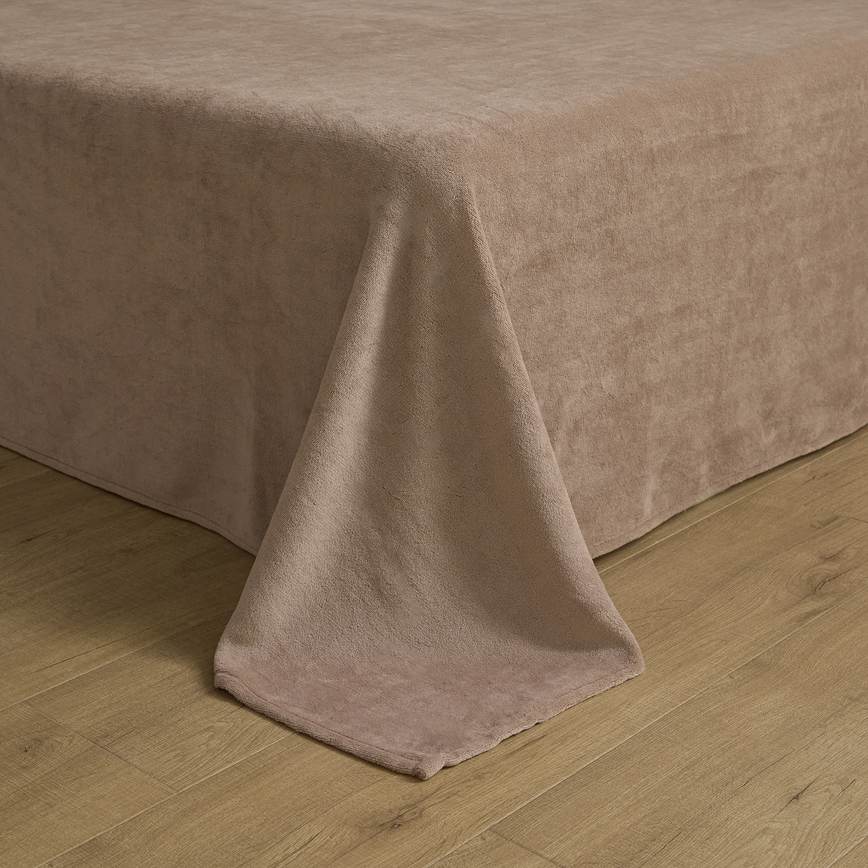 91家纺网 家纺一手货源 找家纺 吾诺家居 吾诺 棉加绒系列 全棉泡泡双层纱加牛奶绒四件套 棉拼绒四件套 棉加绒四件套全棉A类 泡沫灰-橡木棕