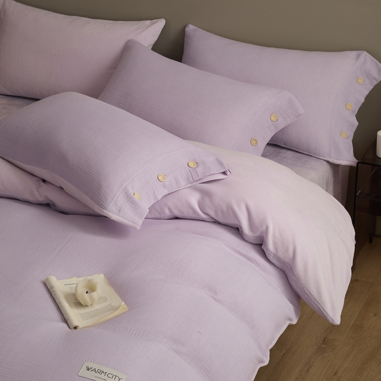 91家纺网 家纺一手货源 找家纺 吾诺家居 吾诺 棉加绒系列 全棉泡泡双层纱加牛奶绒四件套 棉拼绒四件套 棉加绒四件套全棉A类 梦幻紫-浅紫