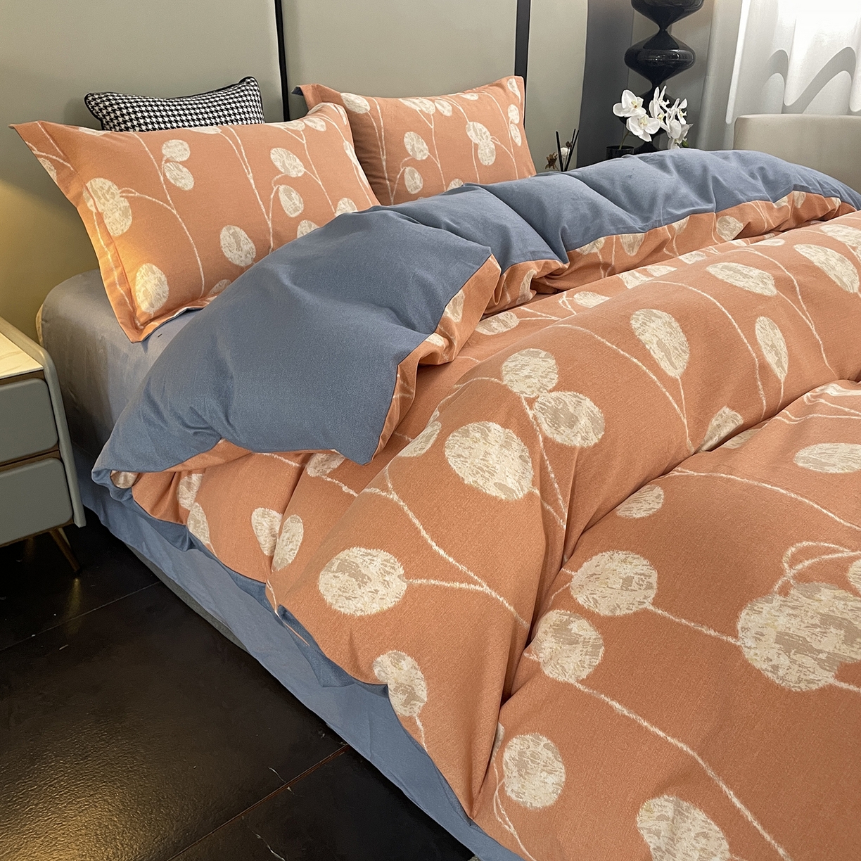 91家纺网 家纺一手货源 找家纺 仟岸家纺 2025新款亲肤舒适全棉磨毛四件套系列 向云端 粉