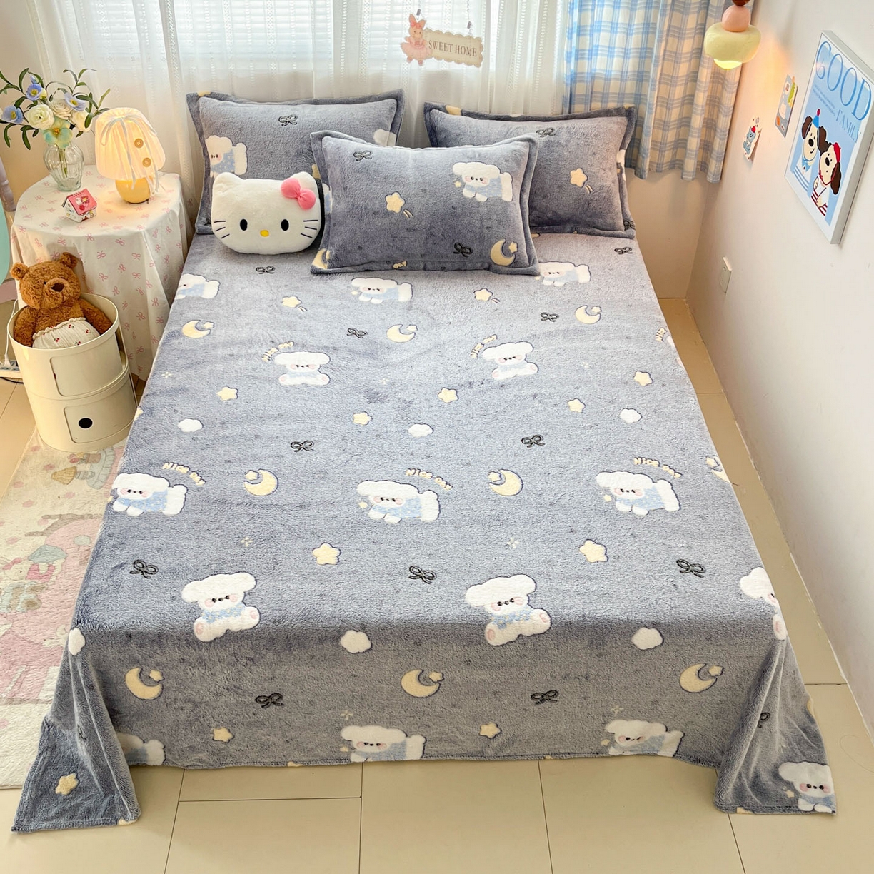 91家纺网 家纺一手货源 找家纺 川悦生活 2025新款高克重双面雪花绒印花毛毯三件套 毛毯星月小狗-灰