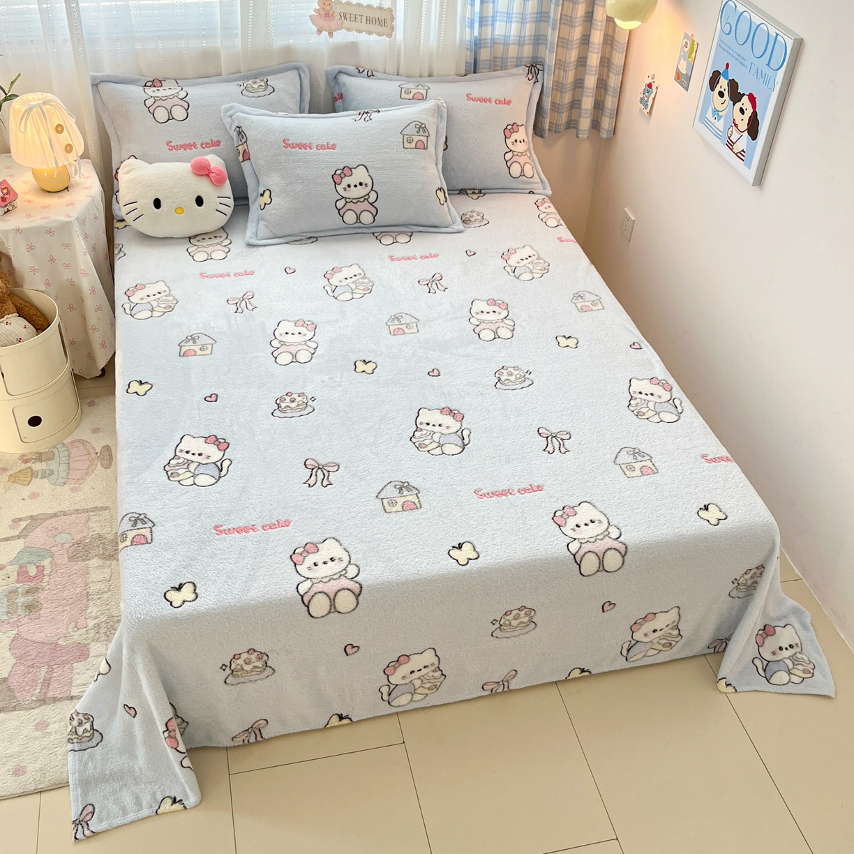 91家纺网 家纺一手货源 找家纺 川悦生活 2025新款高克重双面雪花绒印花毛毯三件套 毛毯幸运小咪