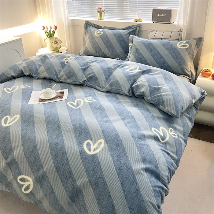 91家纺网 家纺一手货源 找家纺 仟岸家纺 2025新款亲肤舒适全棉磨毛四件套系列 一心一意蓝