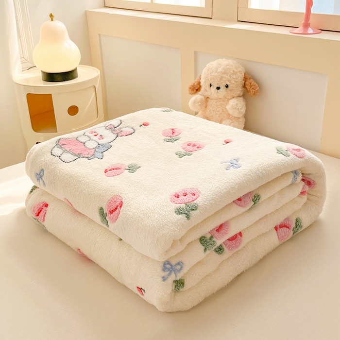 91家纺网 家纺一手货源 找家纺 川悦生活 2025新款高克重双面雪花绒印花毛毯三件套 毛毯郁金奶兔