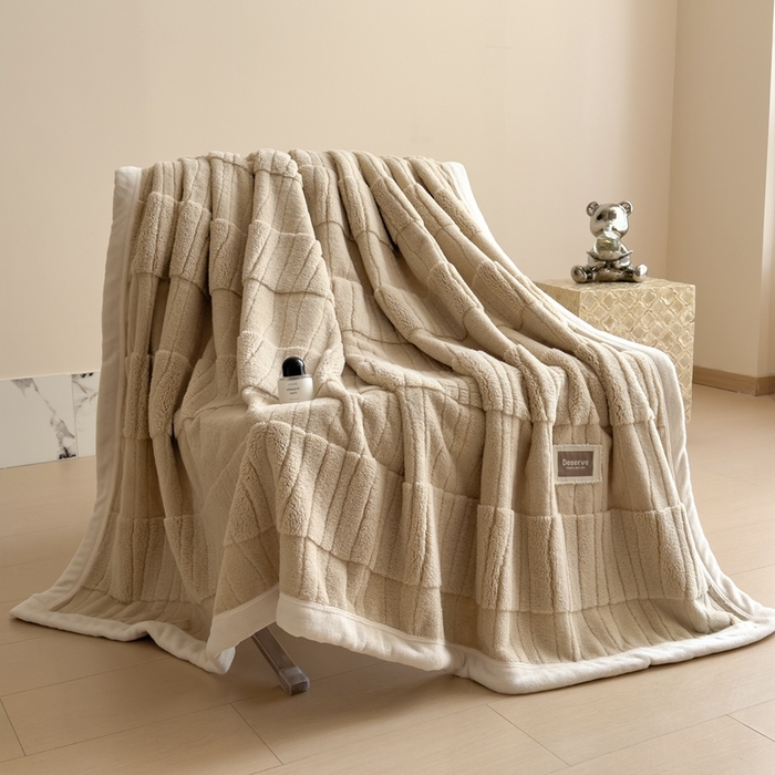 91家纺网 家纺一手货源 找家纺 慕木家纺 2025新款A类高克重提花云熙绒双面绒毛毯系列（跨境热款抽空压缩）提供买家秀 云熙毯-卡其