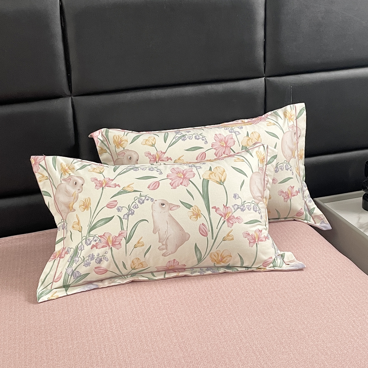 91家纺网 家纺一手货源 找家纺 仟岸家纺 2025新款亲肤舒适全棉磨毛四件套系列 田园兔