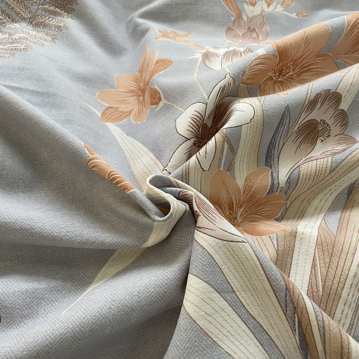 91家纺网 家纺一手货源 找家纺 仟岸家纺 2025新款亲肤舒适全棉磨毛四件套系列 玉兰晚香