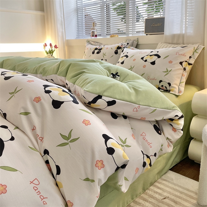 91家纺网 家纺一手货源 找家纺 仟岸家纺 2025新款亲肤舒适全棉磨毛四件套系列 熊猫竹叶