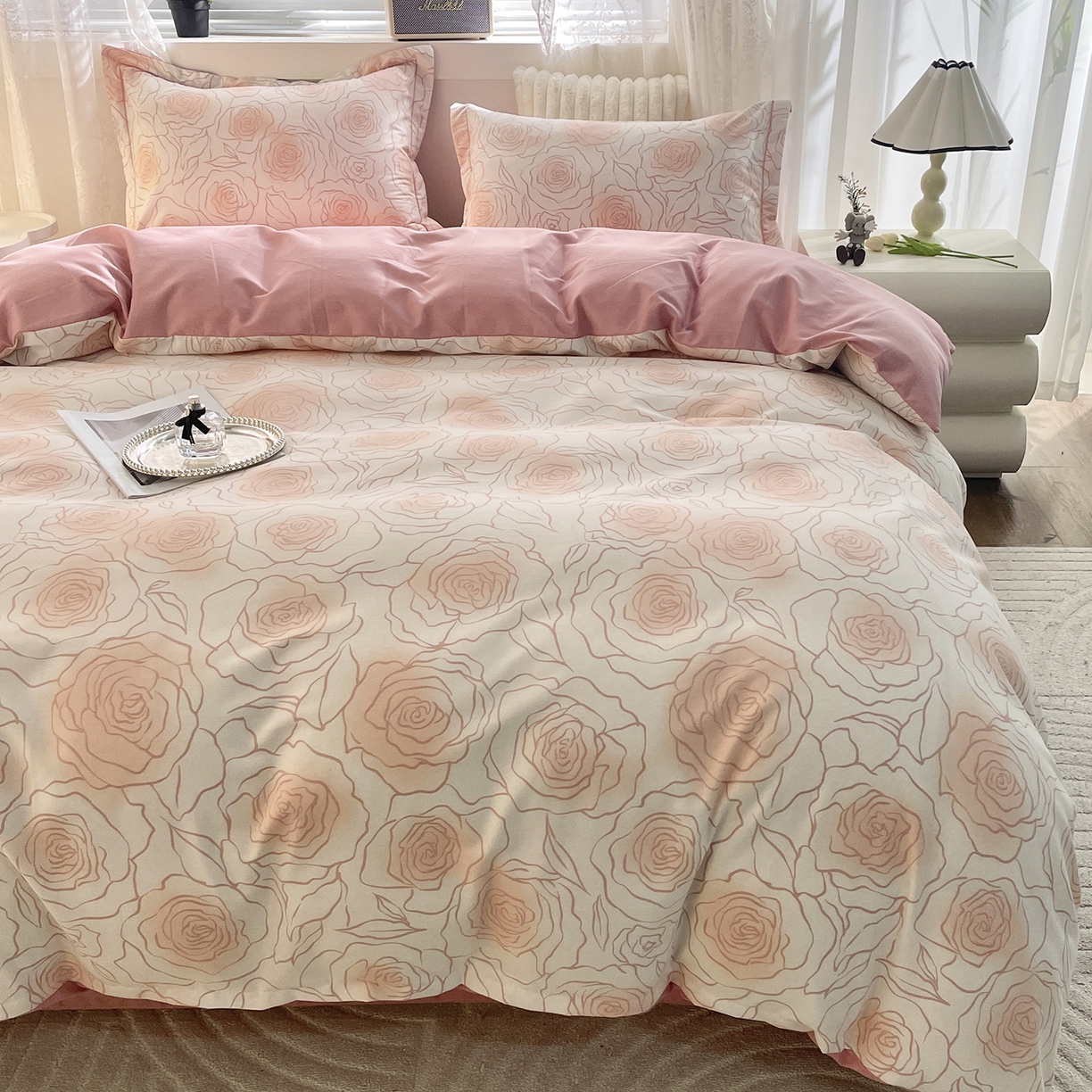 91家纺网 家纺一手货源 找家纺 仟岸家纺 2025新款亲肤舒适全棉磨毛四件套系列 微光玫瑰