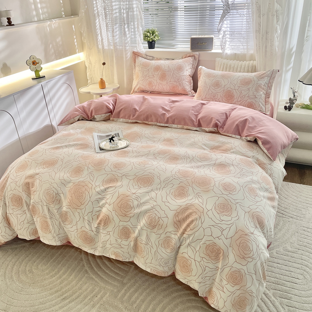 91家纺网 家纺一手货源 找家纺 仟岸家纺 2025新款亲肤舒适全棉磨毛四件套系列 微光玫瑰