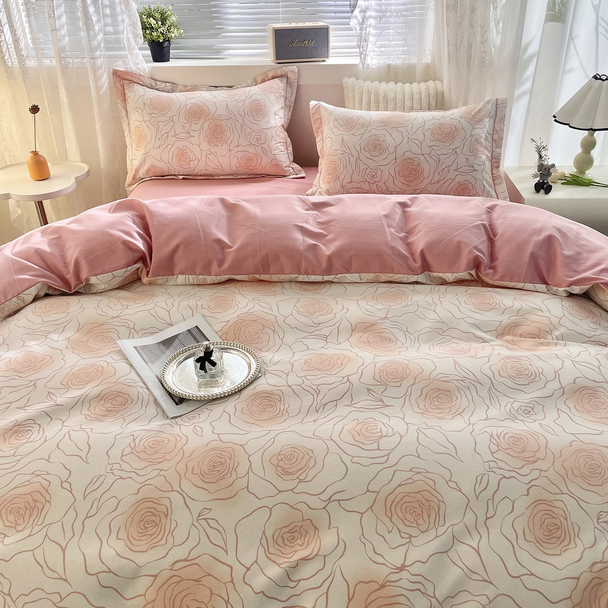 91家纺网 家纺一手货源 找家纺 仟岸家纺 2025新款亲肤舒适全棉磨毛四件套系列 微光玫瑰