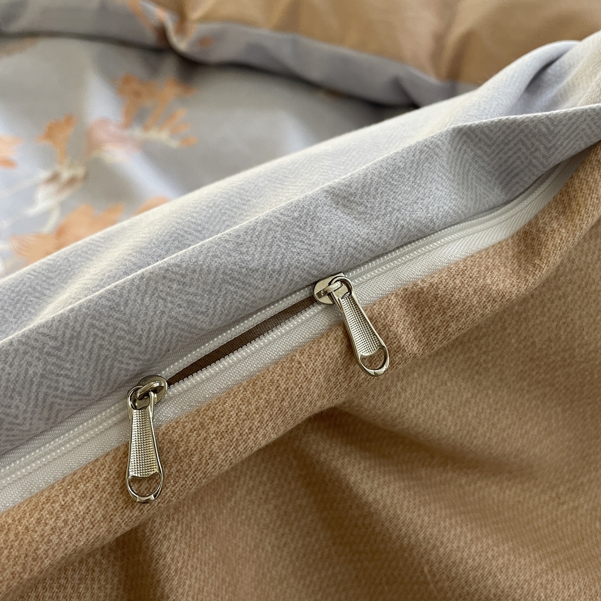 91家纺网 家纺一手货源 找家纺 仟岸家纺 2025新款亲肤舒适全棉磨毛四件套系列 玉兰晚香