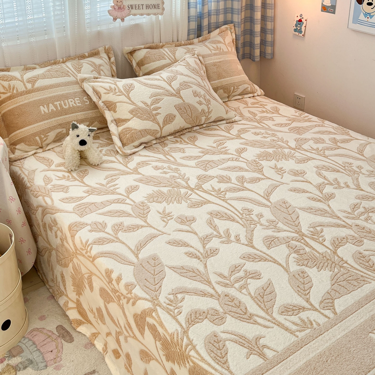 91家纺网 家纺一手货源 找家纺 川悦生活 2025新款高克重双面雪花绒印花毛毯三件套 毛毯月桂-浅咖