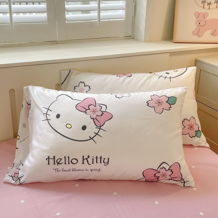 91家纺网 家纺一手货源 找家纺 港岛妹妹 2025新款云朵水洗工艺三丽鸥四件套 三丽鸥-樱花kt猫