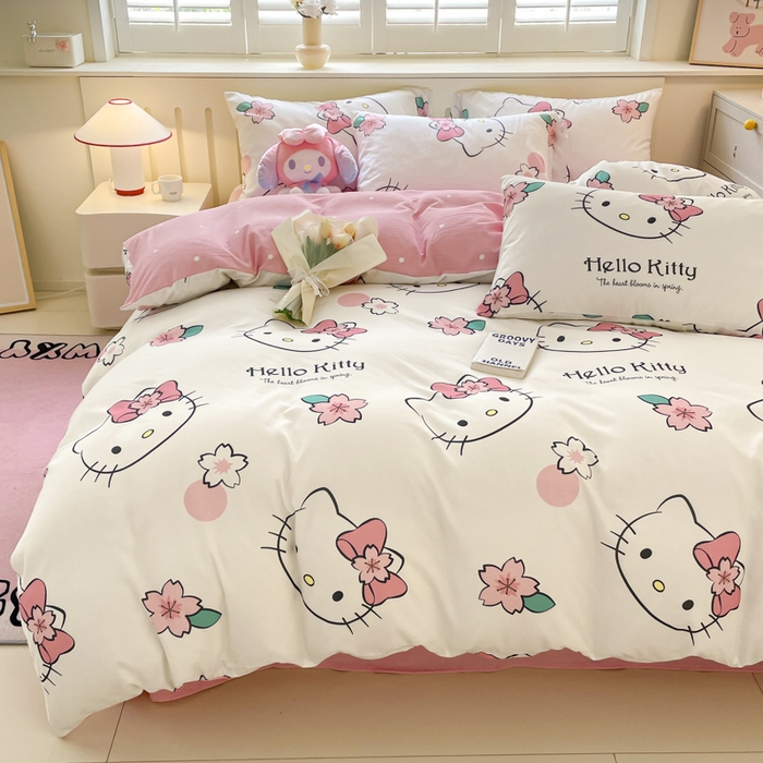 91家纺网 家纺一手货源 找家纺 港岛妹妹 2025新款云朵水洗工艺三丽鸥四件套 三丽鸥-樱花kt猫