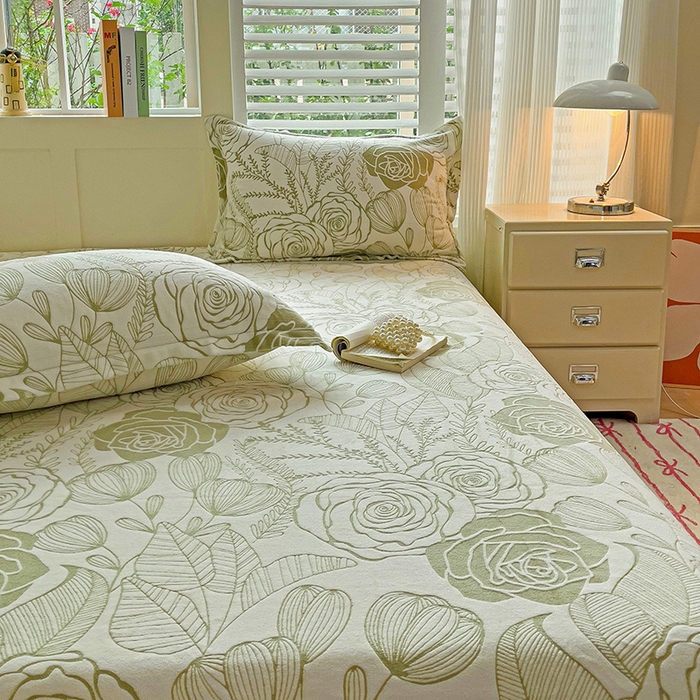 91家纺网 家纺一手货源 找家纺    名兮-2025新款秋冬加厚立体高克重浮雕绒床单款 朵美-绿