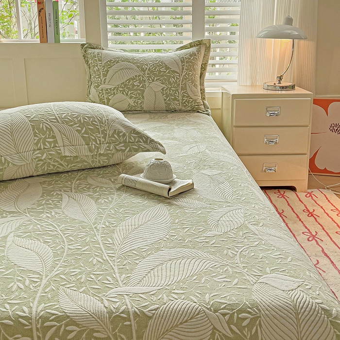 91家纺网 家纺一手货源 找家纺    名兮-2025新款秋冬加厚立体高克重浮雕绒床单款 千叶-绿