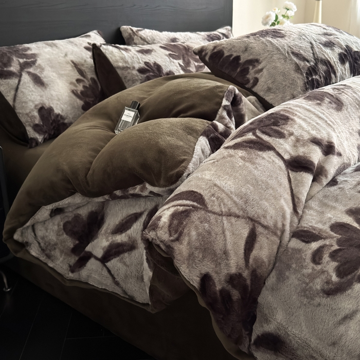 九花鹿 2025新款A类高克重兔毛绒保暖印花四件套美拉德-春日序曲