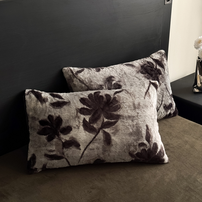 91家纺网 家纺一手货源 找家纺 九花鹿 2025新款A类高克重兔毛绒保暖印花四件套美拉德-春日序曲