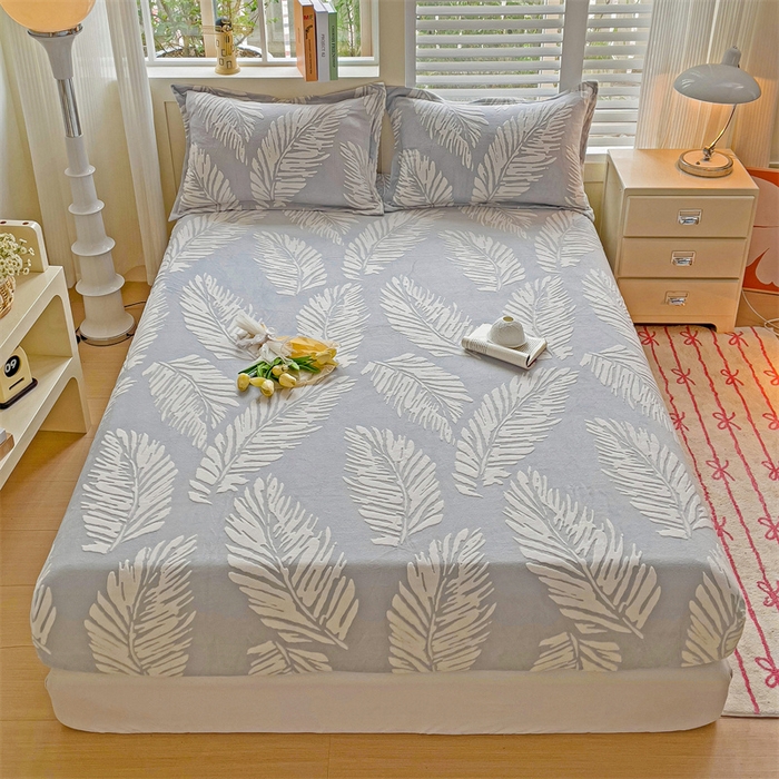 91家纺网 家纺一手货源 找家纺 （总）名兮-2025新款立体高克重加厚浮雕绒单床笠款