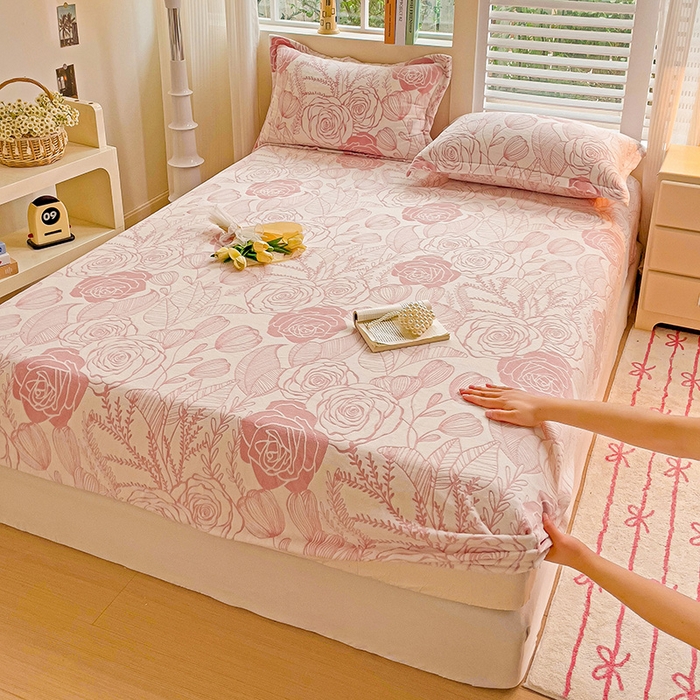 91家纺网 家纺一手货源 找家纺 （总）名兮-2025新款立体高克重加厚浮雕绒单床笠款