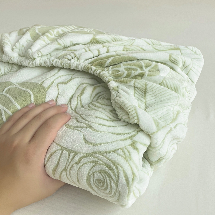 名兮-2025新款立体高克重加厚浮雕绒单床笠款 朵美-绿