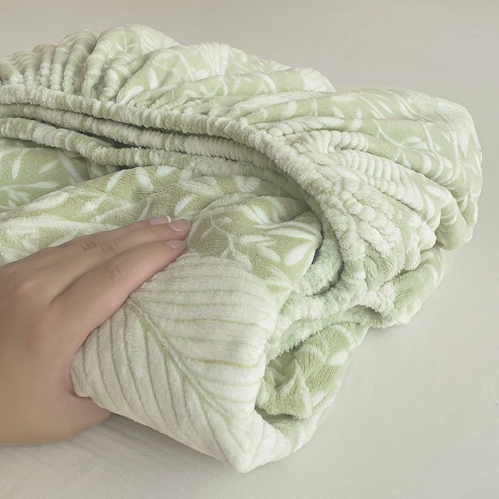 名兮-2025新款立体高克重加厚浮雕绒单床笠款 千叶-绿