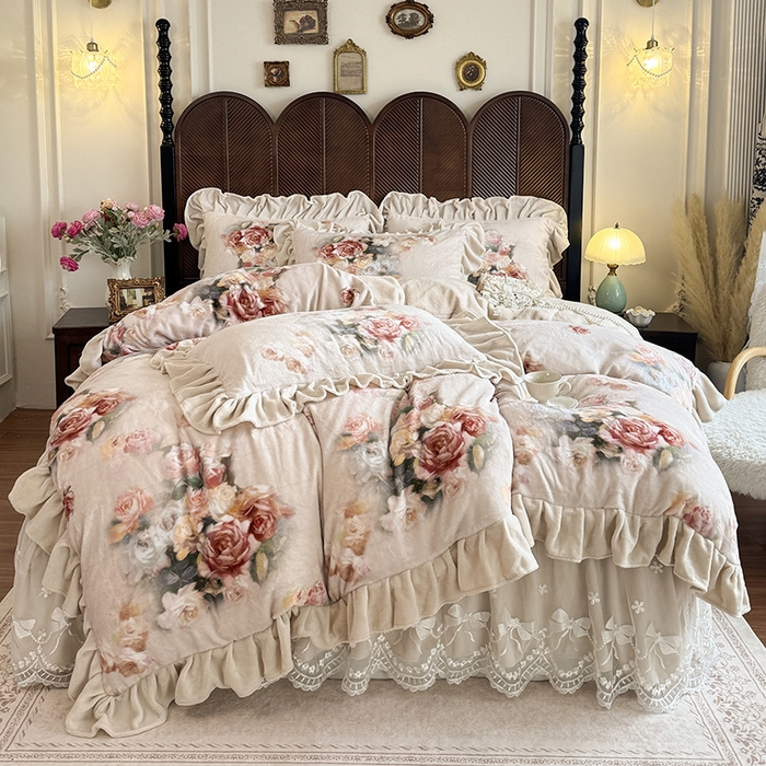 宜凡家纺 2025新款牛奶绒5D数码印花夹棉床裙四件套 花开浪漫 驼色