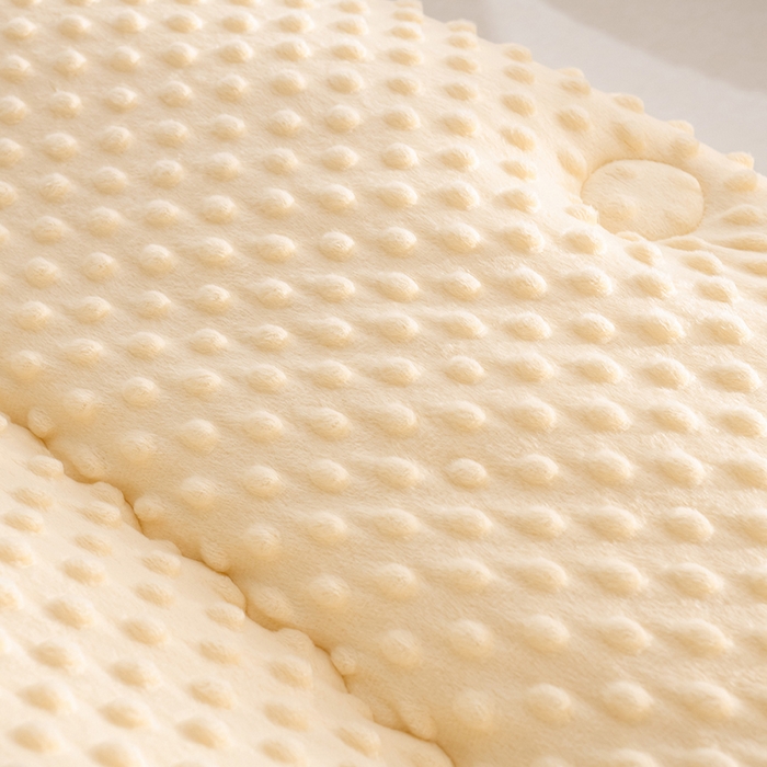 91家纺网 家纺一手货源 找家纺 艾兜坊 2025新款三丽鸥水洗棉3D豆豆被 被子被芯 草莓美乐蒂