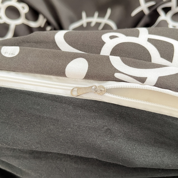 91家纺网 家纺一手货源 找家纺 港岛妹妹 2025新款云朵水洗工艺三丽鸥四件套 三丽鸥-黑白KT