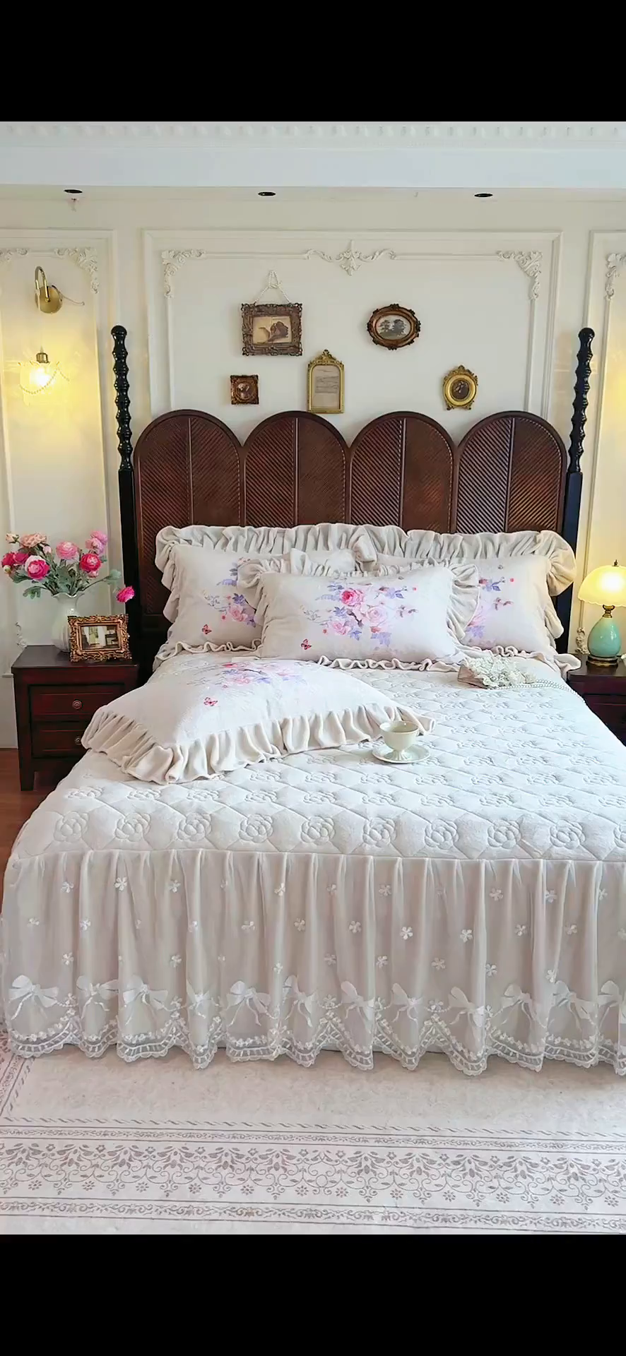 91家纺网 家纺一手货源 找家纺 宜凡家纺 2025新款牛奶绒5D数码印花夹棉床裙四件套 邂逅 米色