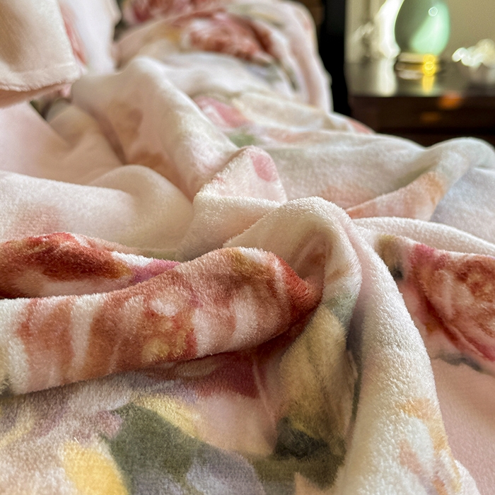 91家纺网 家纺一手货源 找家纺 （总）宜凡家纺 2025新款牛奶绒5D数码印花床盖四件套