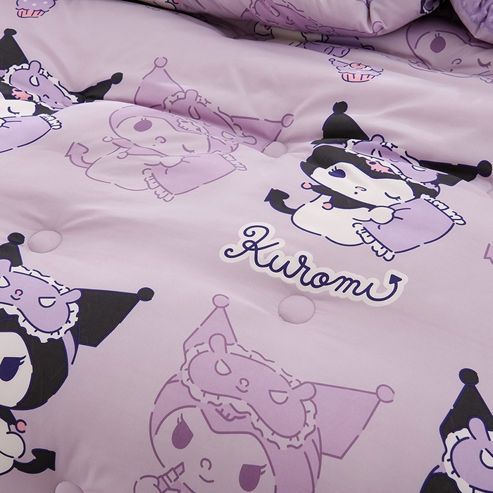 91家纺网 家纺一手货源 找家纺 艾兜坊 2025新款三丽鸥水洗棉3D豆豆被 被子被芯 幻影库洛米