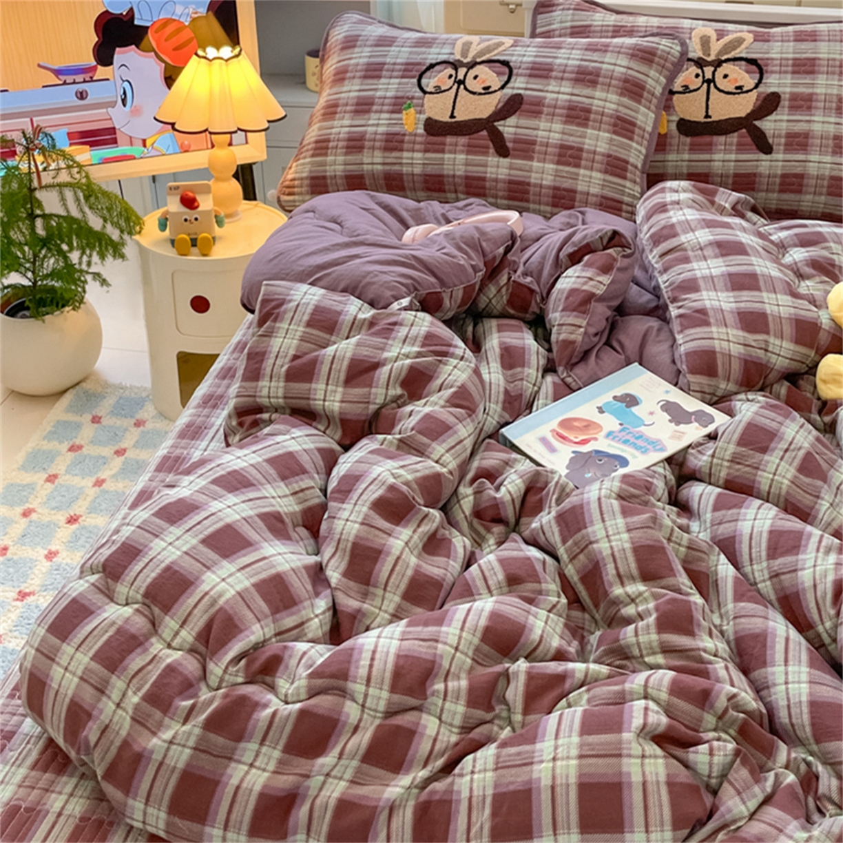 91家纺网 家纺一手货源 找家纺 老帅 2025新款毛巾绣床盖春秋冬被套件 兔宝