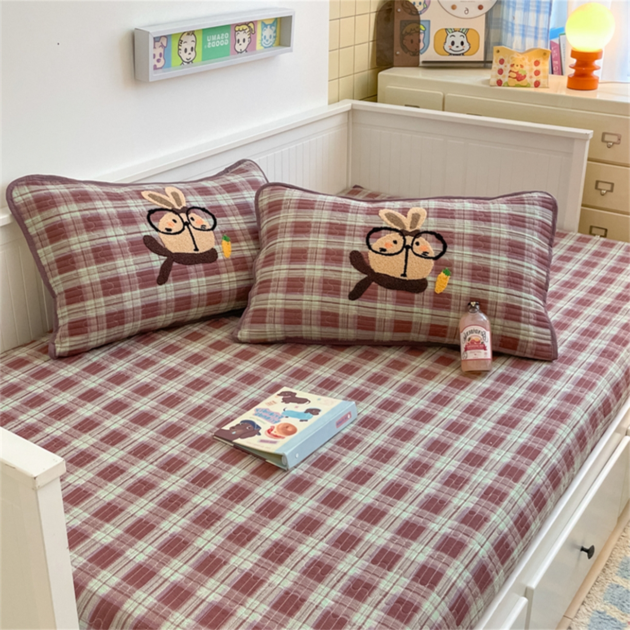 91家纺网 家纺一手货源 找家纺 老帅 2025新款毛巾绣床盖春秋冬被套件 兔宝