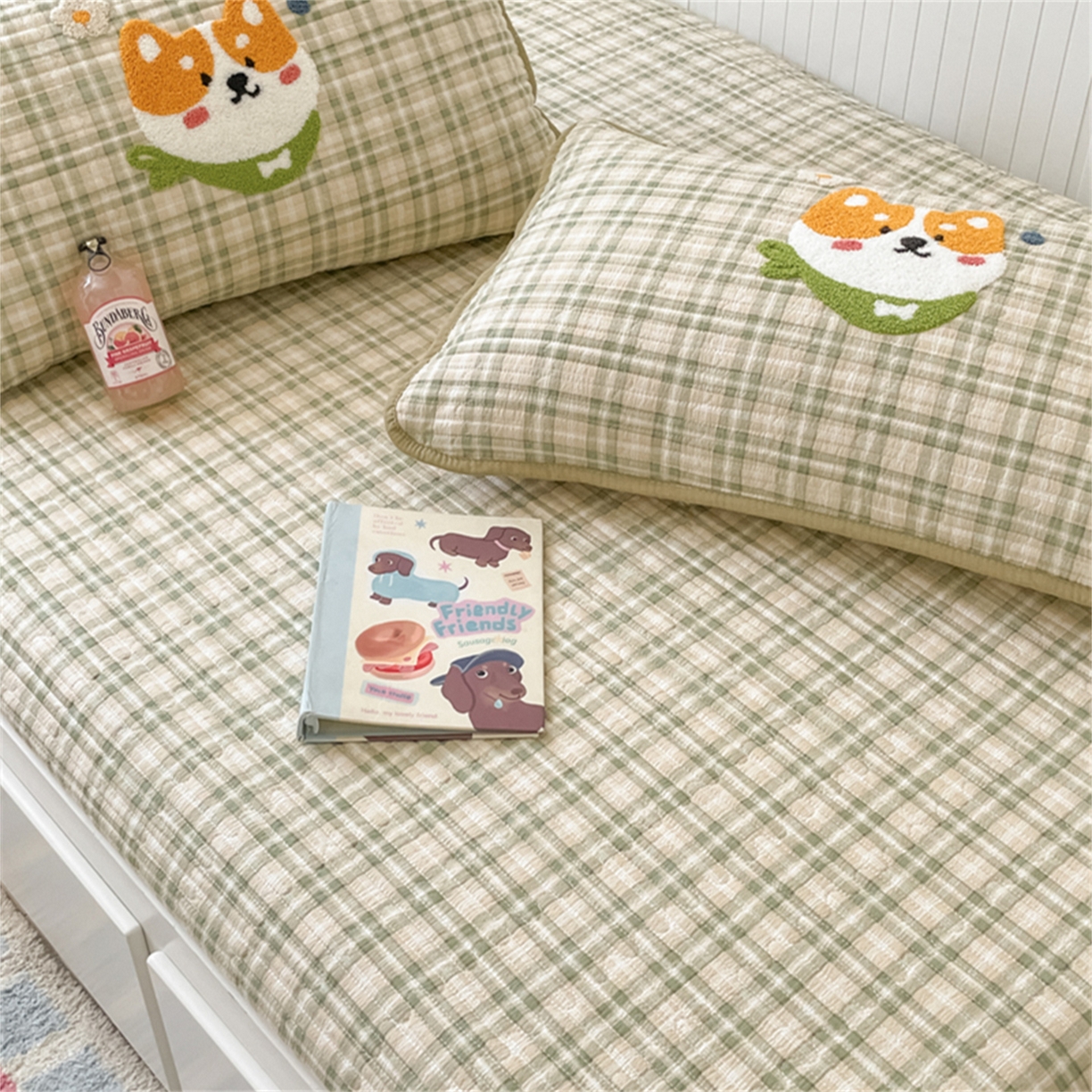 91家纺网 家纺一手货源 找家纺 老帅 2025新款毛巾绣床盖春秋冬被套件 幸运狗