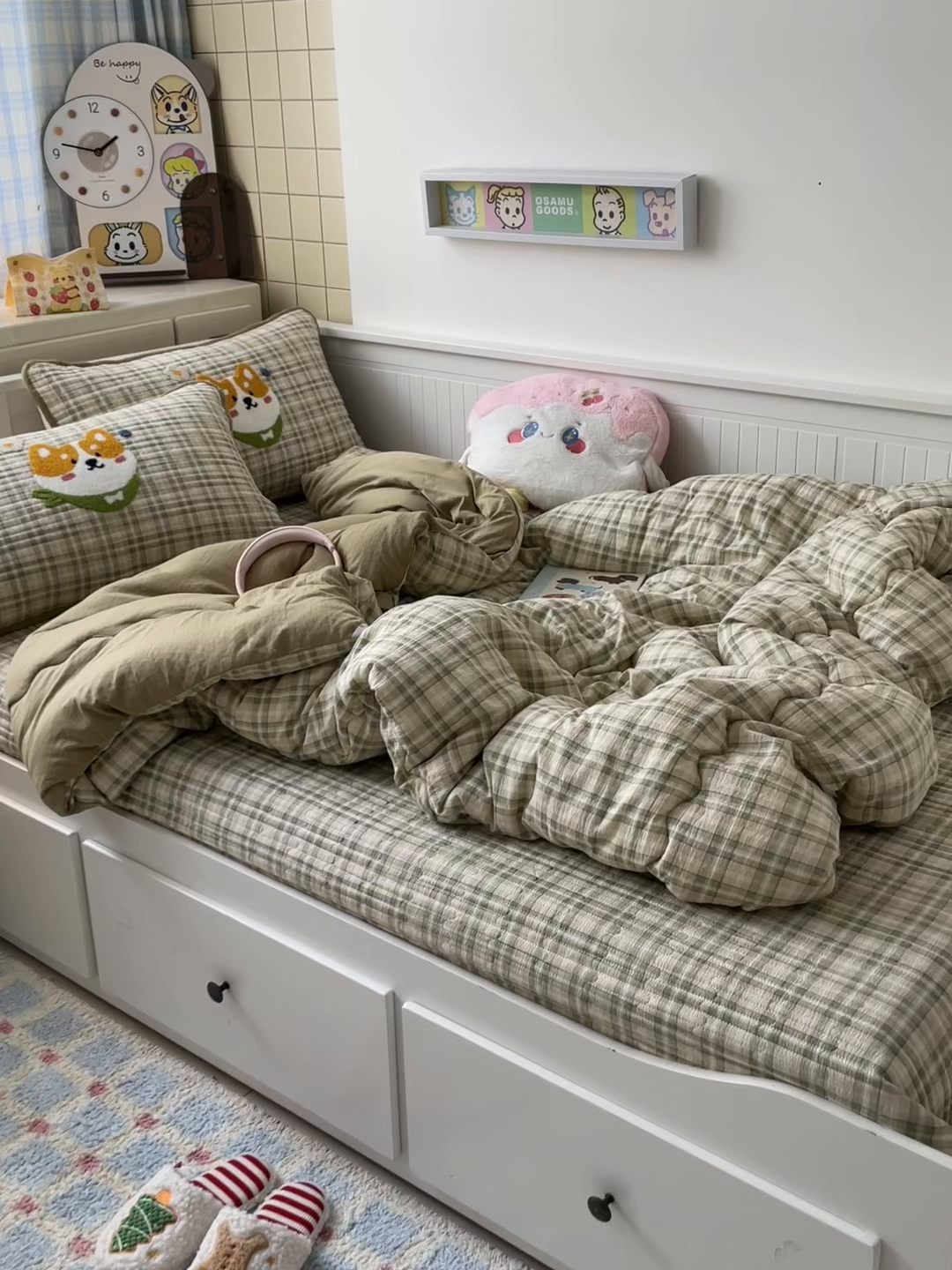 91家纺网 家纺一手货源 找家纺 老帅 2025新款毛巾绣床盖春秋冬被套件 幸运狗