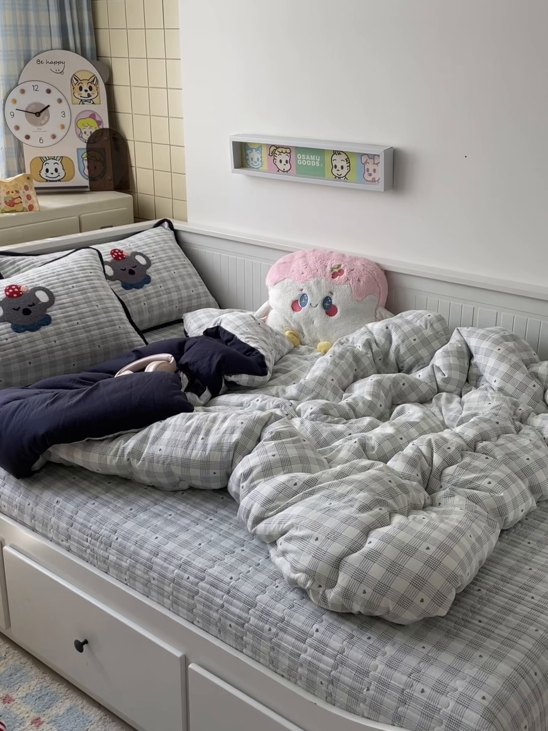 91家纺网 家纺一手货源 找家纺 老帅 2025新款毛巾绣床盖春秋冬被套件 happy考拉