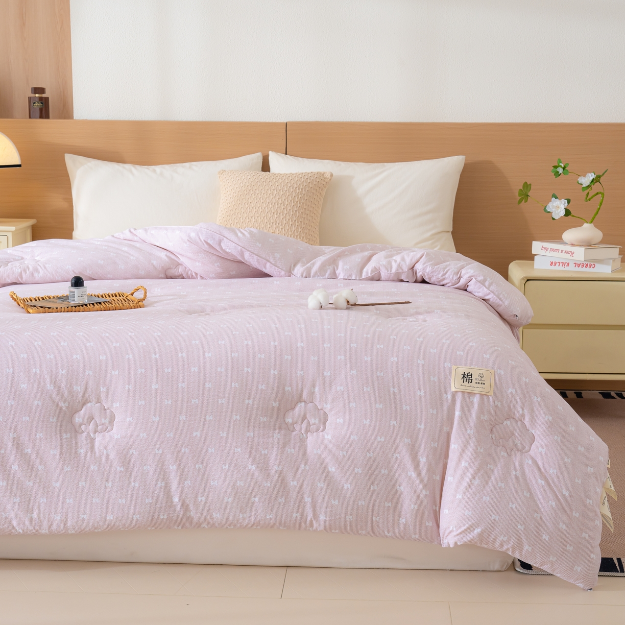 91家纺网 家纺一手货源 找家纺 蓝冰家纺 2025新款亚麻棉花冬被 粉色蝴蝶结