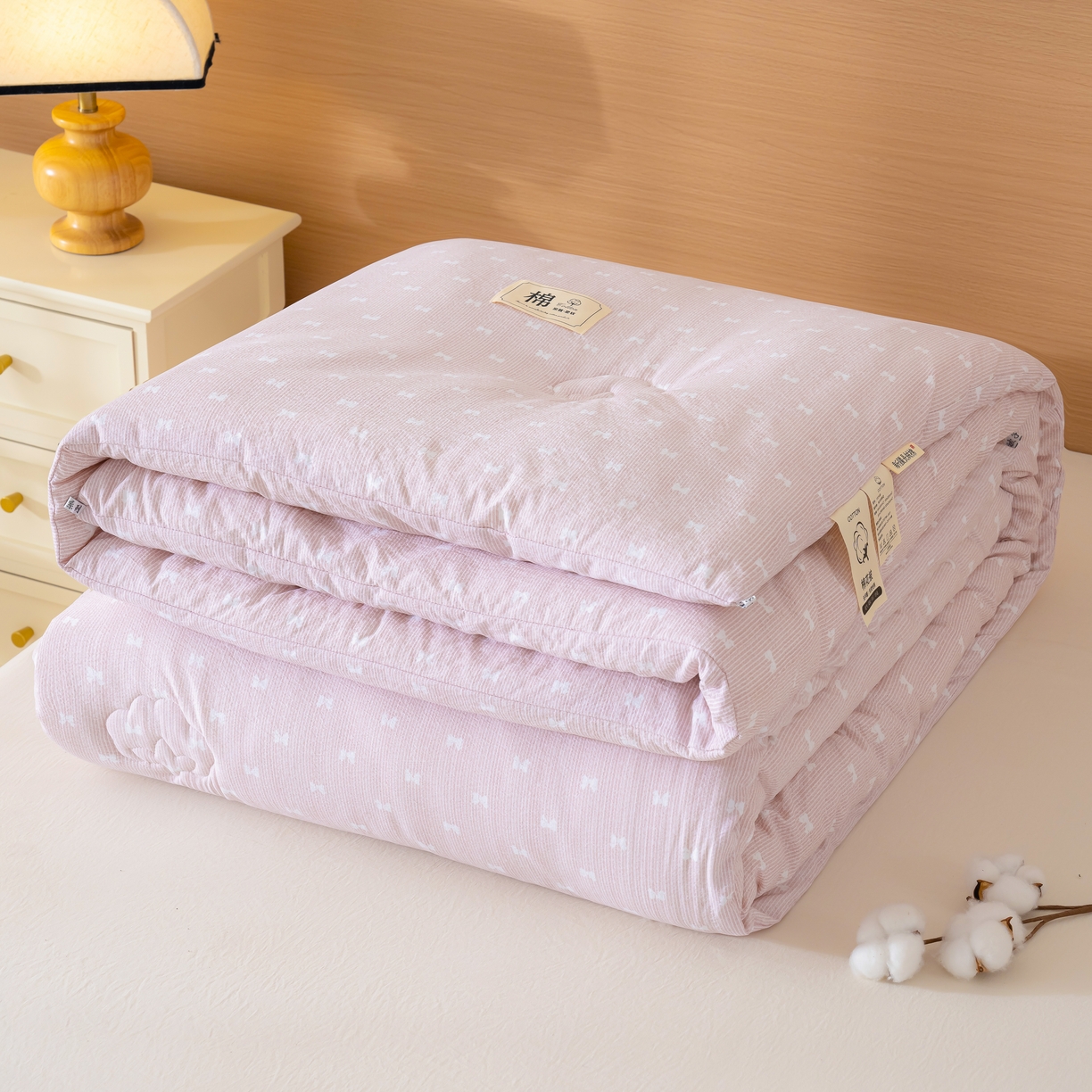 91家纺网 家纺一手货源 找家纺 蓝冰家纺 2025新款亚麻棉花冬被 粉色蝴蝶结