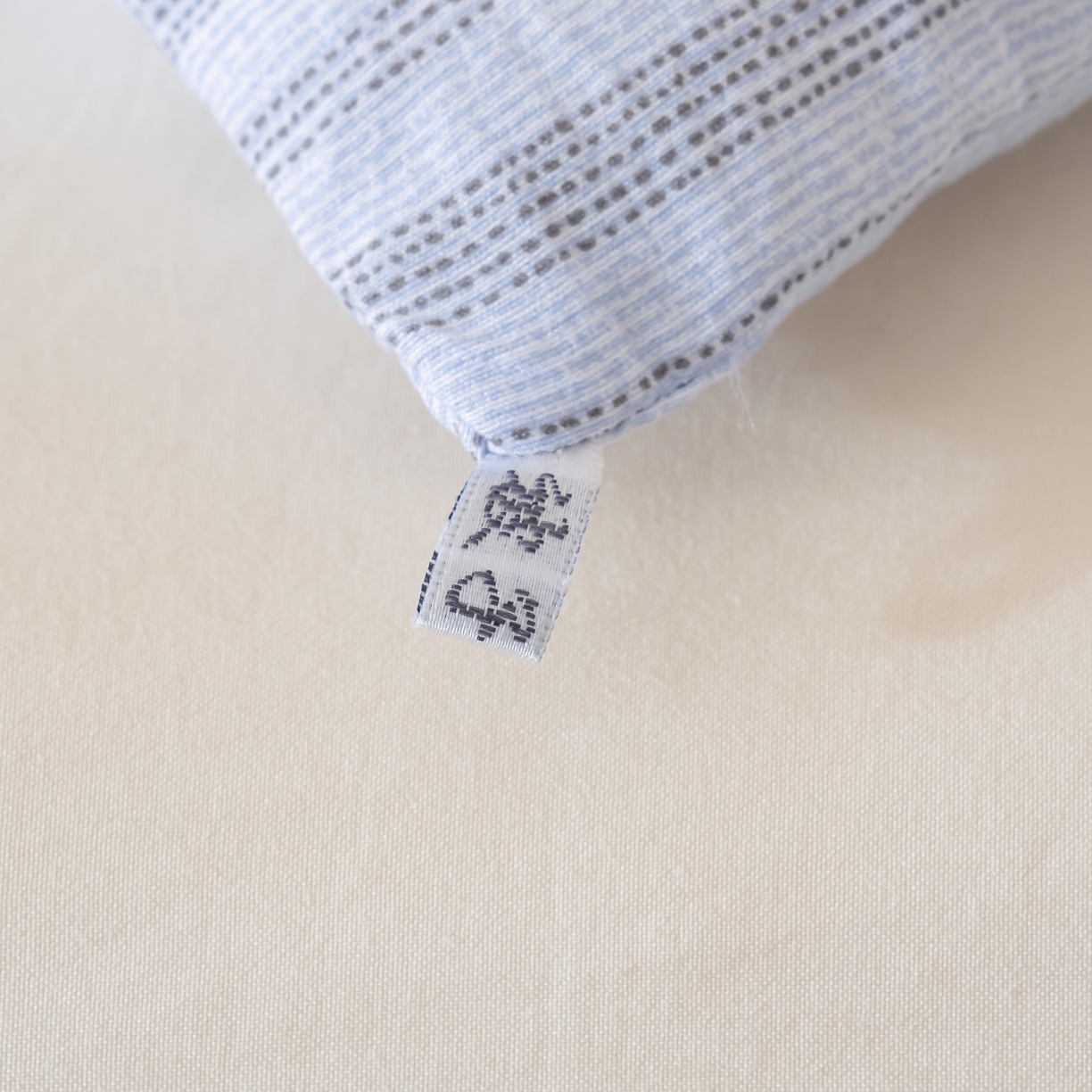 91家纺网 家纺一手货源 找家纺 蓝冰家纺 2025新款亚麻棉花冬被 蓝色条纹