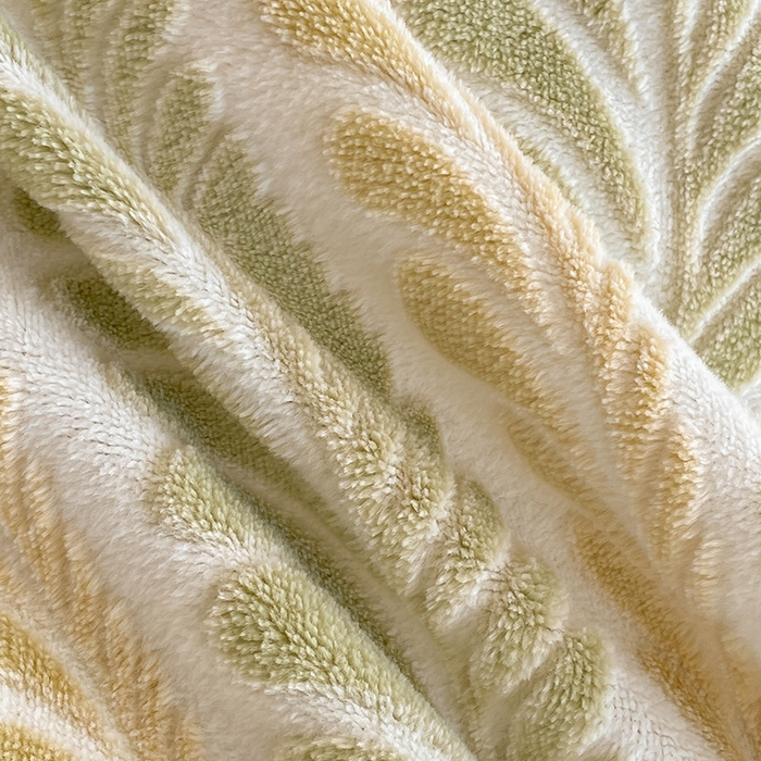 91家纺网 家纺一手货源 找家纺 畅畅家纺 2025新款冬季压线款雕花牛奶绒四件套 叶恋-绿