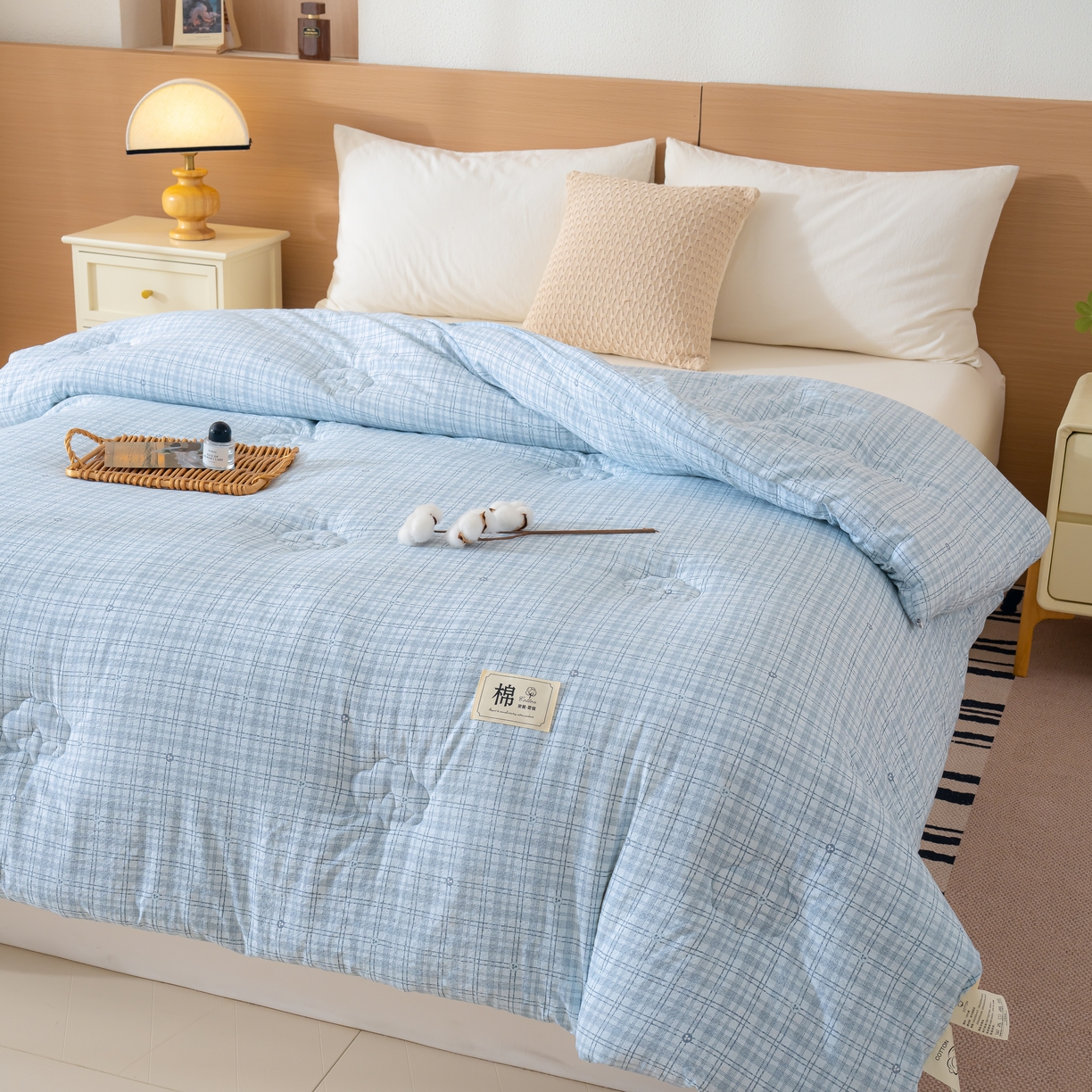 91家纺网 家纺一手货源 找家纺 蓝冰家纺 2025新款亚麻棉花冬被 蓝色小细格