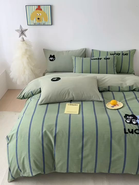 91家纺网 家纺一手货源 找家纺 如意朵 2025新款全棉加厚磨毛毛巾绣四件套（专版花型） 幸运猫咪