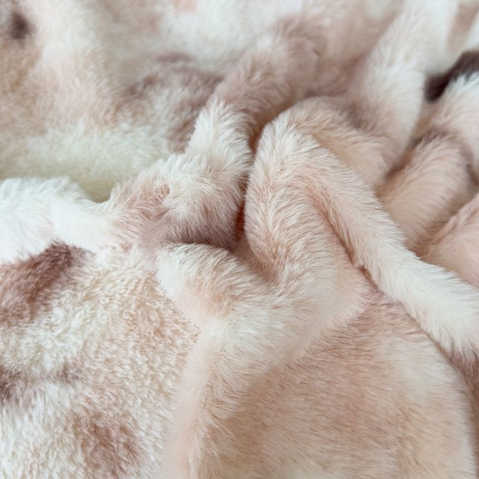 91家纺网 家纺一手货源 找家纺 璐维斯 2025新款A类兔毛绒双层多功能被套毯带拉链 卡通花卉牛奶绒毛毯秋冬保暖毯子盖毯 繁花-豆沙