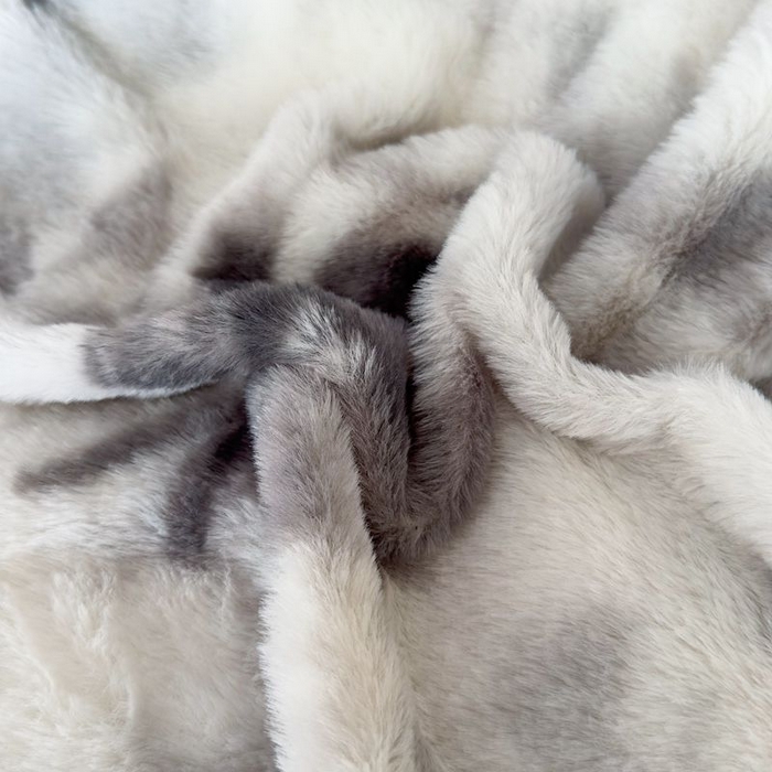 91家纺网 家纺一手货源 找家纺 璐维斯 2025新款A类兔毛绒双层多功能被套毯带拉链 卡通花卉牛奶绒毛毯秋冬保暖毯子盖毯 繁花-灰