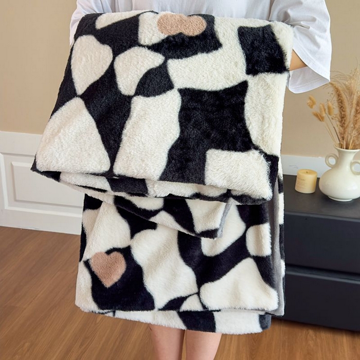 91家纺网 家纺一手货源 找家纺 璐维斯 2025新款A类兔毛绒双层多功能被套毯带拉链 卡通花卉牛奶绒毛毯秋冬保暖毯子盖毯 黑白棋盘格