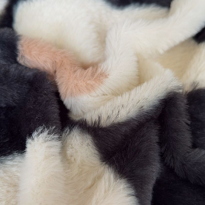 91家纺网 家纺一手货源 找家纺 璐维斯 2025新款A类兔毛绒双层多功能被套毯带拉链 卡通花卉牛奶绒毛毯秋冬保暖毯子盖毯 黑白棋盘格