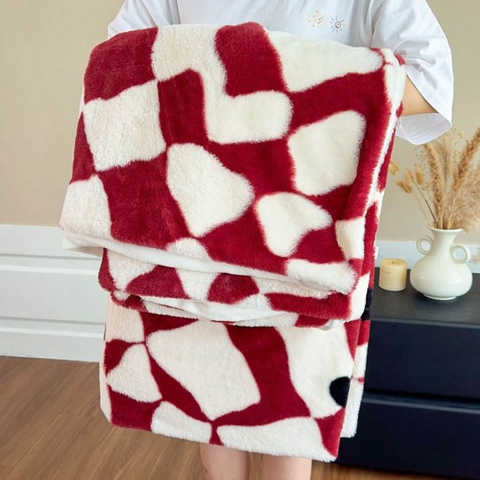 91家纺网 家纺一手货源 找家纺 璐维斯 2025新款A类兔毛绒双层多功能被套毯带拉链 卡通花卉牛奶绒毛毯秋冬保暖毯子盖毯 红色棋盘格