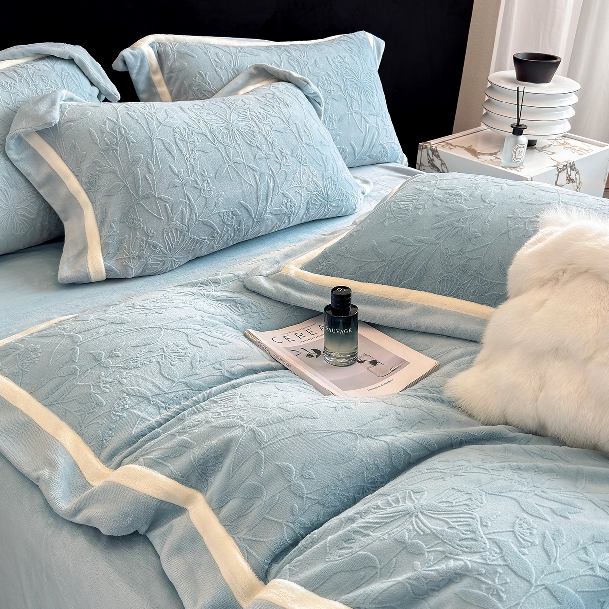 91家纺网 家纺一手货源 找家纺 家居1号家纺 2025新款230克全消光牛奶绒四件套-梦蝶 梦蝶-兰