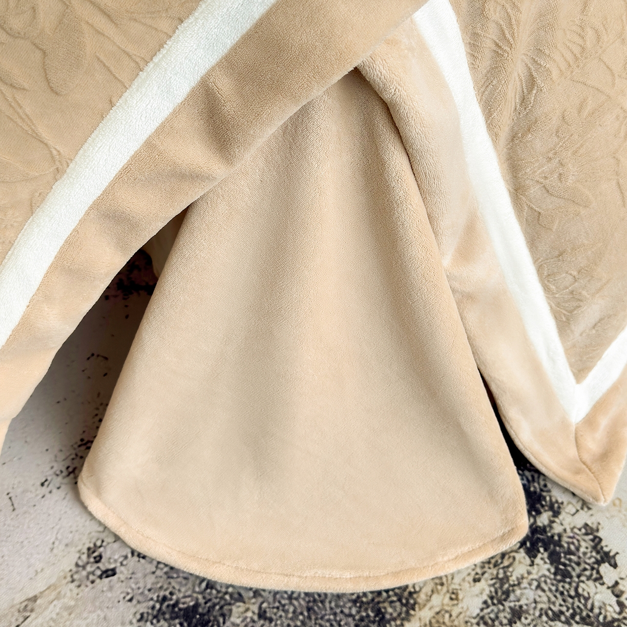 91家纺网 家纺一手货源 找家纺 （总）家居1号家纺 2025新款230克全消光牛奶绒四件套-梦蝶